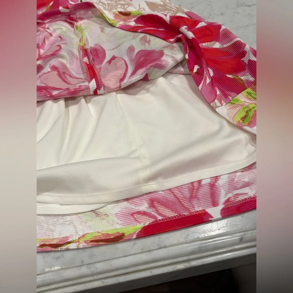 NWT, Women’s Vince Camuto, Floral Dress, Size 2 - Picture 7 of 13